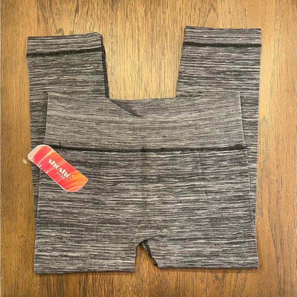 New with tags charcoal capri leggings! - Picture 5 of 5